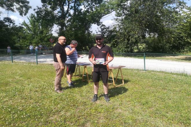 5ème cf piste 1/5 touring, gt, formule france et f1 à angoulême club arca16 les 6 et 7 juillet 2019