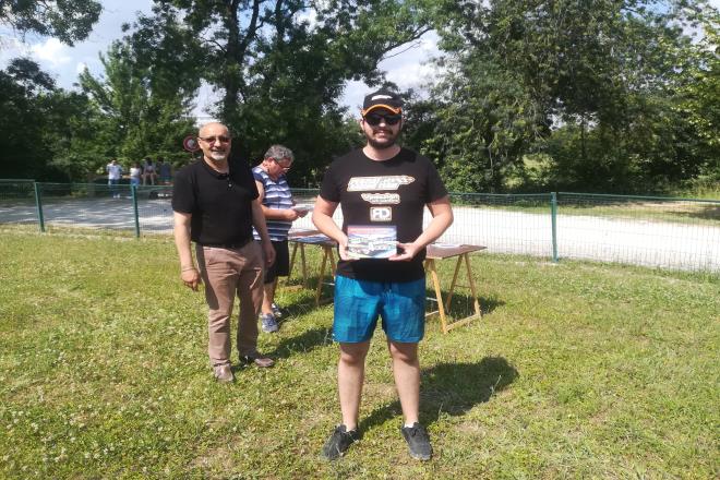 5ème cf piste 1/5 touring, gt, formule france et f1 à angoulême club arca16 les 6 et 7 juillet 2019
