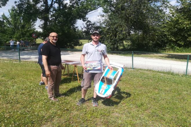 5ème cf piste 1/5 touring, gt, formule france et f1 à angoulême club arca16 les 6 et 7 juillet 2019