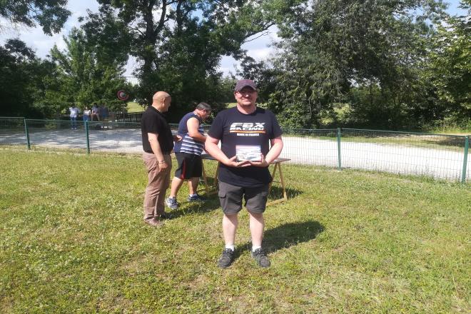 5ème cf piste 1/5 touring, gt, formule france et f1 à angoulême club arca16 les 6 et 7 juillet 2019