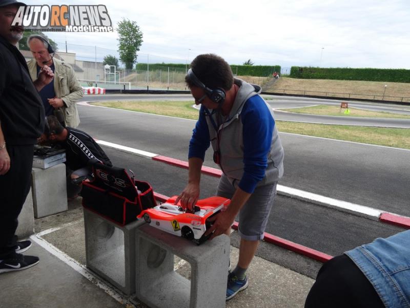 reportage 4ème cf piste 1/8ème classique et brushless à beaumont monteux club bmvrc les 8 et 9 juin 2019