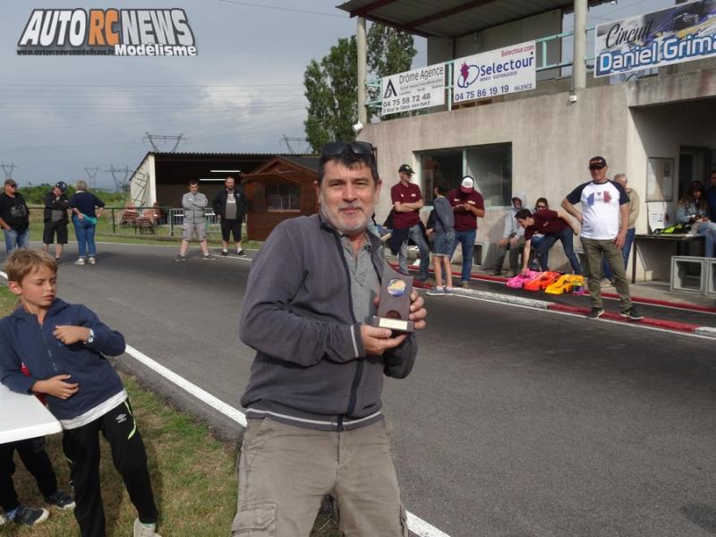 reportage 4ème cf piste 1/8ème classique et brushless à beaumont monteux club bmvrc les 8 et 9 juin 2019