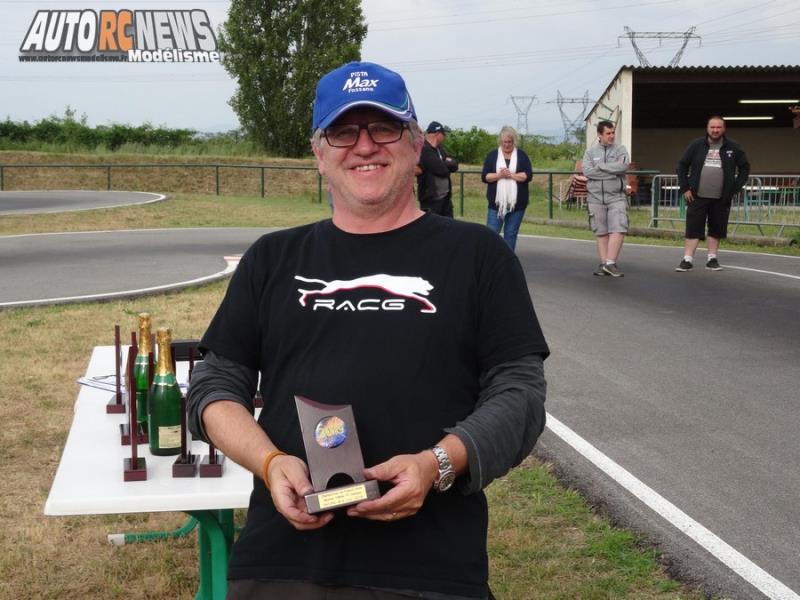 reportage 4ème cf piste 1/8ème classique et brushless à beaumont monteux club bmvrc les 8 et 9 juin 2019