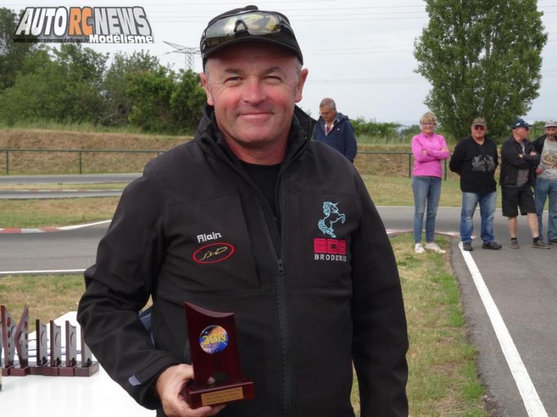 reportage 4ème cf piste 1/8ème classique et brushless à beaumont monteux club bmvrc les 8 et 9 juin 2019