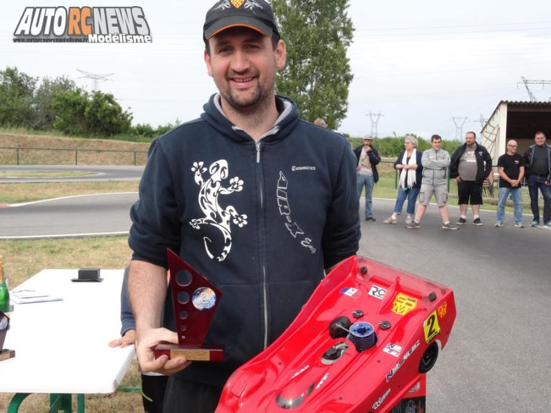 reportage 4ème cf piste 1/8ème classique et brushless à beaumont monteux club bmvrc les 8 et 9 juin 2019