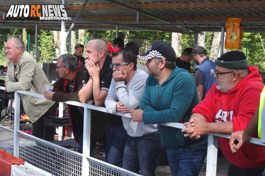 reportage 5ème cf piste 1/8ème classique et brushless à bourg en bresse club bmrc les 28 et 29 septembre 2019