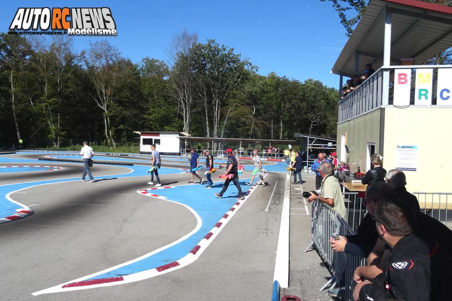 reportage 5ème cf piste 1/8ème classique et brushless à bourg en bresse club bmrc les 28 et 29 septembre 2019