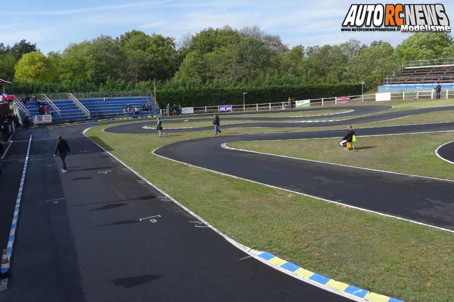 coupe de france piste 1/8 classique et brushless à gergovie club armca les 12 et 13 octobre 2019