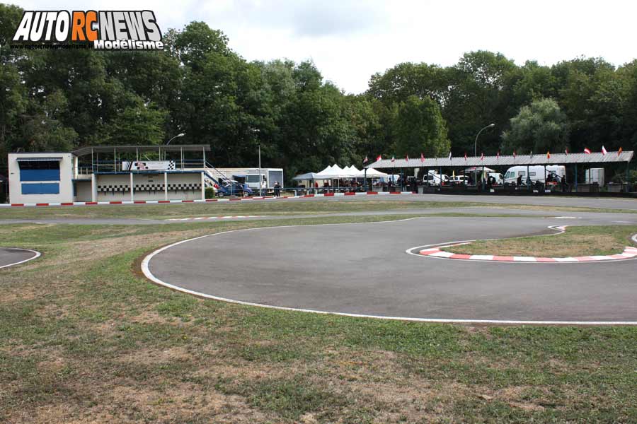 reportage coupe de france piste 1/8 4x4 et brushless à thionville mct les 12 et 13 octobre 2019