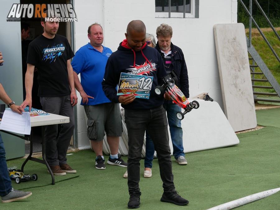 4ème cf tt 1/10 électrique à dammartin en goele club mccd les 8 et 8 juin 2019