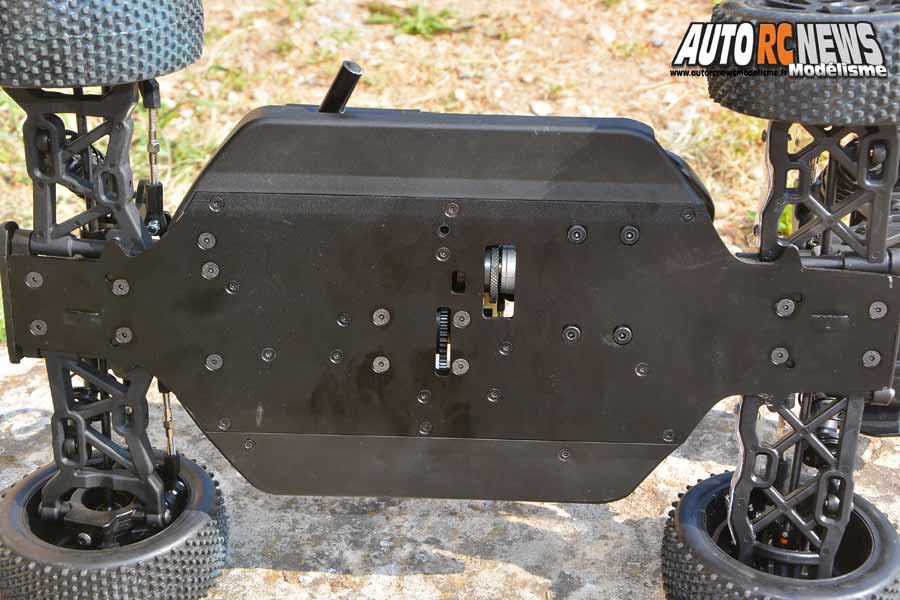 essai t2m pirate 8.6 rtr 1/8 4wd thermique version 2019 réf : t4794or et t4794bu by t2m à faulquemont