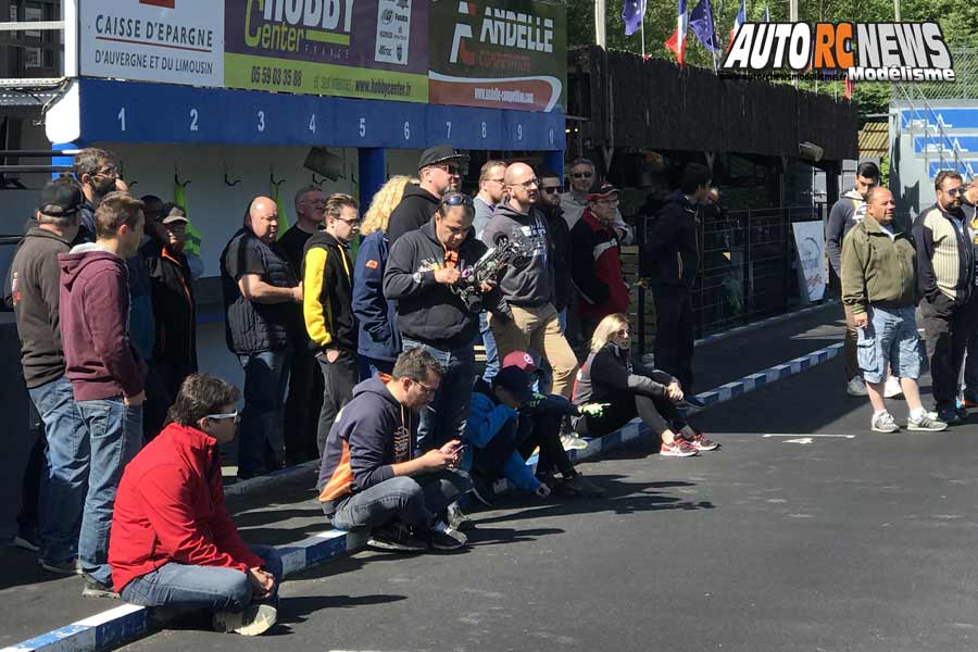 reportage 4ème cf piste 4 x 4 national et brushless à gergovie club armca les 8 et 9 juin 2019