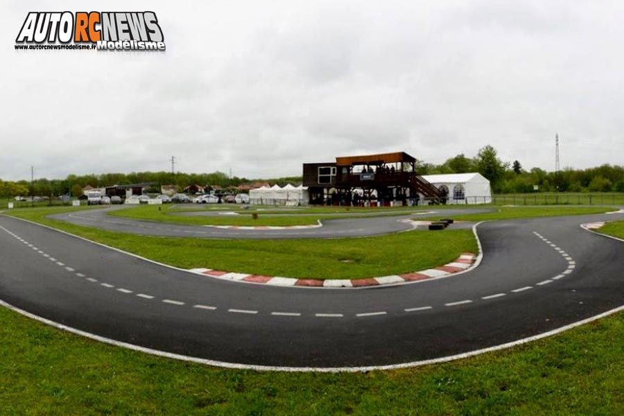 coupe de noël piste 1/5 thermique elite, formule france et f1 à vieux charmont amcc les 2 et 3 novembre 2019