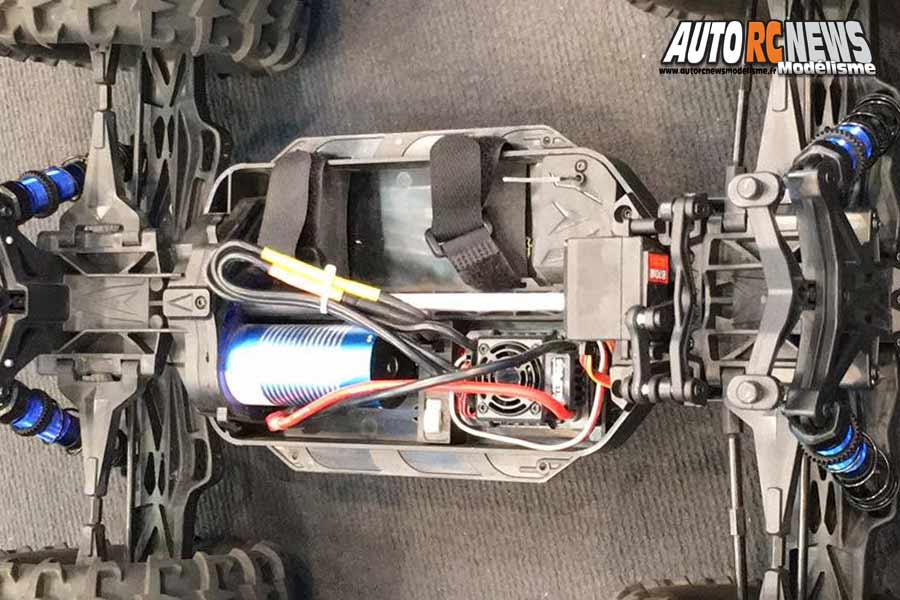 nouveau truggy t2m pirate strangler 1/10 4x4 brushless t4951